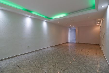 Casa à venda com 320m², 5 quartos e 4 vagasCasa 1 - Sala