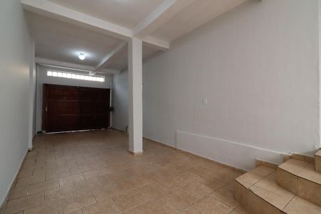 Casa à venda com 320m², 5 quartos e 4 vagasCasa 1 - Garagem