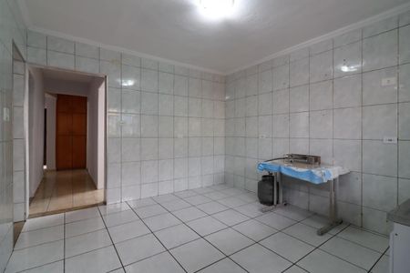 Casa à venda com 320m², 5 quartos e 4 vagasCasa 2 - Cozinha