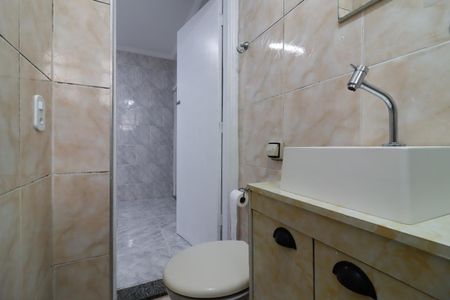 Casa à venda com 320m², 5 quartos e 4 vagasCasa 1 - Banheiro