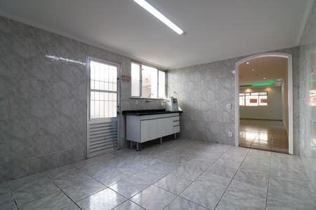 Casa à venda com 320m², 5 quartos e 4 vagasCasa 1 - Cozinha