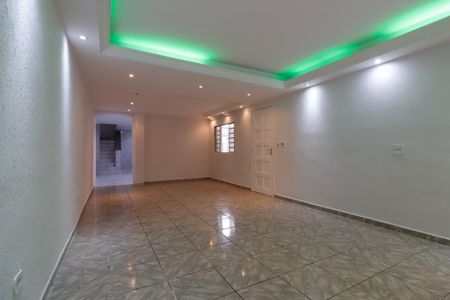 Casa à venda com 320m², 5 quartos e 4 vagasCasa 1 - Sala