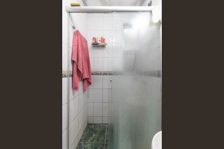 Apartamento à venda com 71m², 2 quartos e sem vagaBanheiro