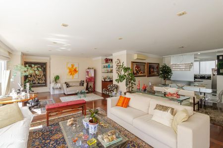 Sala de apartamento à venda com 3 quartos, 202m² em Vila Nova Conceição, São Paulo