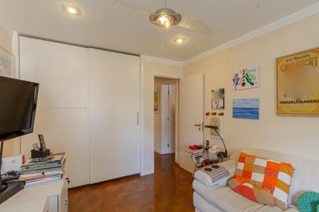 Apartamento à venda com 202m², 3 quartos e 2 vagas Apartamento à venda com 202m², 3 quartos e 2 vagasQuarto 2