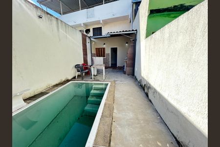 Casa para alugar com 115m², 1 quarto e 2 vagasFachada - Piscina