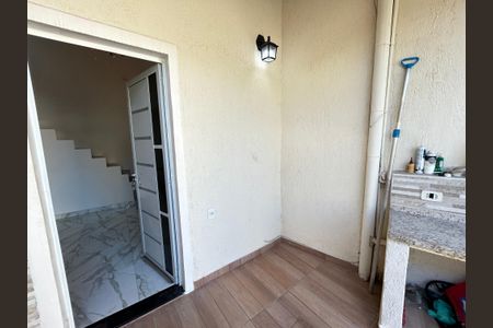 Casa para alugar com 115m², 1 quarto e 2 vagasVaranda