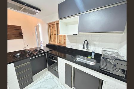 Casa para alugar com 115m², 1 quarto e 2 vagasCozinha