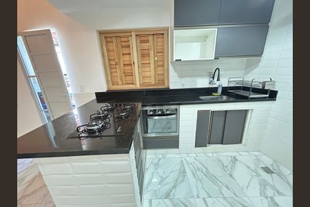 Casa para alugar com 115m², 1 quarto e 2 vagasCozinha