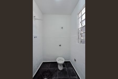 Studio para alugar com 30m², 1 quarto e sem vaga Studio para alugar com 30m², 1 quarto e sem vagaBanheiro