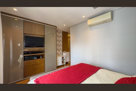 Apartamento à venda com 200m², 3 quartos e 4 vagasQuarto Suíte