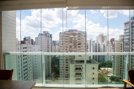 Apartamento à venda com 200m², 3 quartos e 4 vagasVista da Sacada