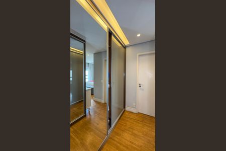 Apartamento à venda com 200m², 3 quartos e 4 vagasCloset da suíte