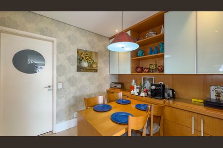 Apartamento à venda com 200m², 3 quartos e 4 vagasSala de Jantar