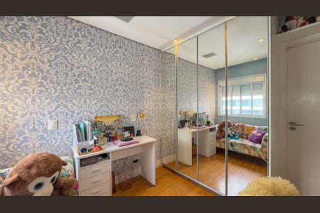 Apartamento à venda com 200m², 3 quartos e 4 vagasQuarto 2 - Suíte