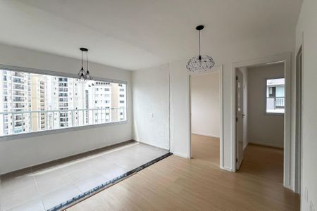 Sala/Varanda de apartamento para alugar com 2 quartos, 35m² em Vila Dom Pedro I, São Paulo