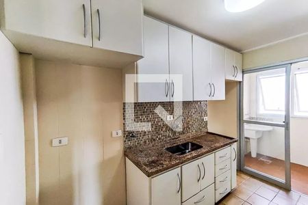 Cozinha de apartamento para alugar com 2 quartos, 64m² em Vila Progredior, São Paulo