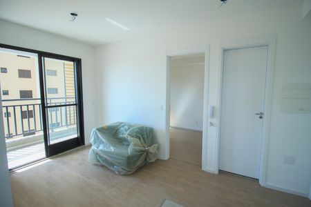 Apartamento para alugar com 38m², 2 quartos e sem vaga