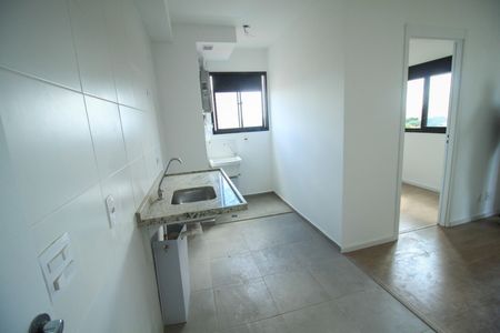 Apartamento para alugar com 38m², 2 quartos e sem vaga