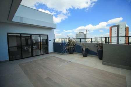 Apartamento para alugar com 38m², 2 quartos e sem vaga