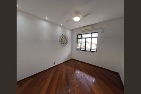 Apartamento à venda com 100m², 4 quartos e 1 vagaQuarto 1