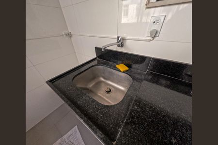 Apartamento à venda com 100m², 4 quartos e 1 vagaÁrea de Serviço