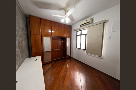 Apartamento à venda com 100m², 4 quartos e 1 vagaQuarto 2