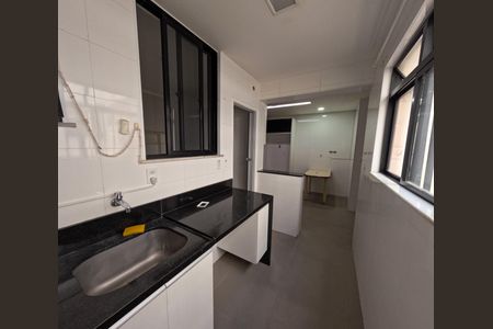 Apartamento à venda com 100m², 4 quartos e 1 vagaÁrea de Serviço