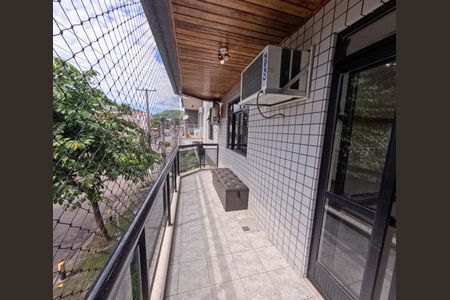 Apartamento à venda com 100m², 4 quartos e 1 vagaSacada