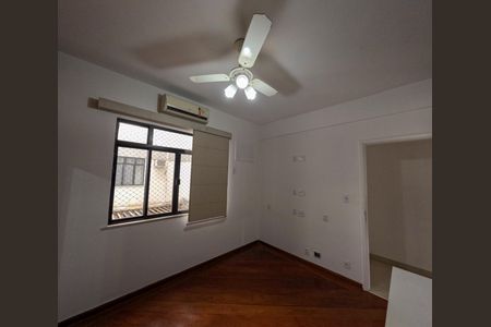 Apartamento à venda com 100m², 4 quartos e 1 vagaQuarto 2