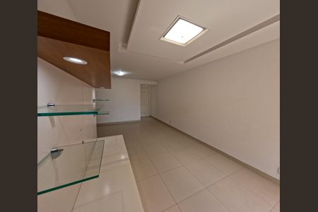 Apartamento à venda com 100m², 4 quartos e 1 vagaSala