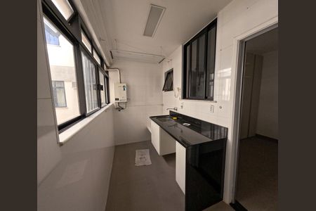 Apartamento à venda com 100m², 4 quartos e 1 vagaÁrea de Serviço