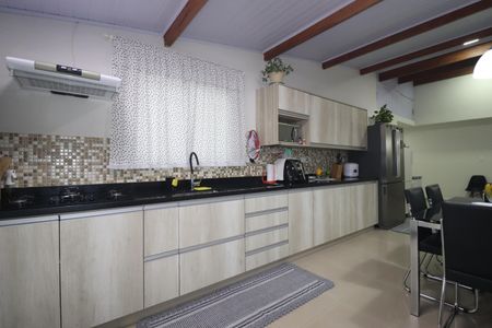 Apartamento à venda com 122m², 3 quartos e 2 vagasCozinha