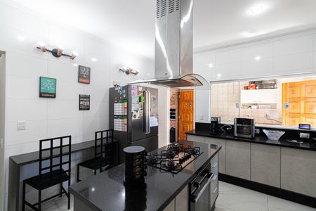 Casa à venda com 203m², 3 quartos e 3 vagas Casa à venda com 203m², 3 quartos e 3 vagasCozinha