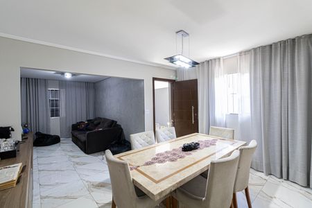 Sala de casa à venda com 3 quartos, 203m² em Vila Lais, São Paulo