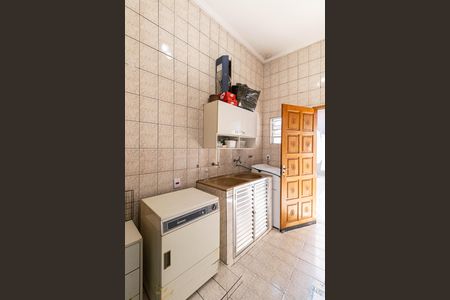 Casa à venda com 203m², 3 quartos e 3 vagas Casa à venda com 203m², 3 quartos e 3 vagasÁrea de Serviço