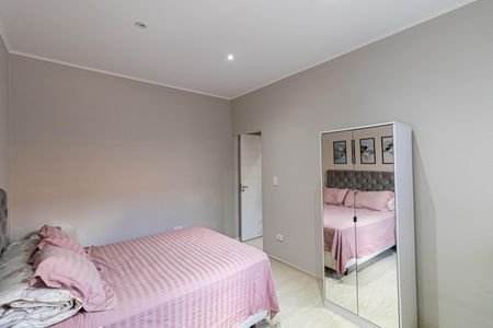 Casa à venda com 203m², 3 quartos e 3 vagas Casa à venda com 203m², 3 quartos e 3 vagasSuíte