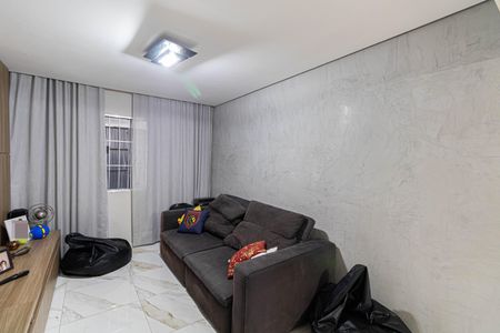 Sala de casa à venda com 3 quartos, 203m² em Vila Lais, São Paulo