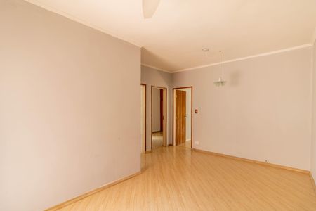 Apartamento à venda com 53m², 2 quartos e 1 vaga Apartamento à venda com 53m², 2 quartos e 1 vagaSala