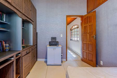 Casa à venda com 380m², 4 quartos e 2 vagasFoto 05