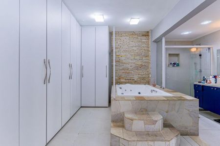 Casa à venda com 380m², 4 quartos e 2 vagasFoto 41