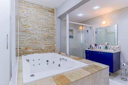 Casa à venda com 380m², 4 quartos e 2 vagasFoto 10