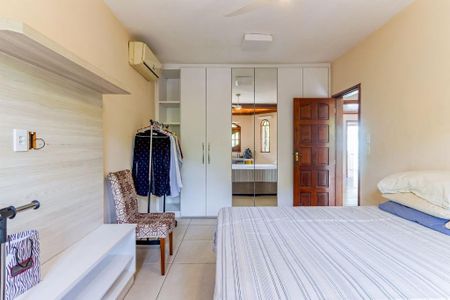 Casa à venda com 380m², 4 quartos e 2 vagasFoto 33