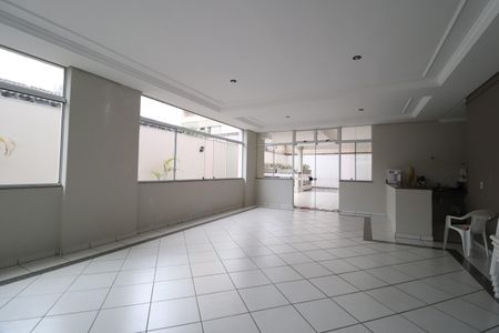 Apartamento para alugar com 90m², 3 quartos e 1 vagaÁrea comum - Salão de festas