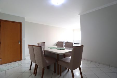 Apartamento para alugar com 90m², 3 quartos e 1 vagaSala