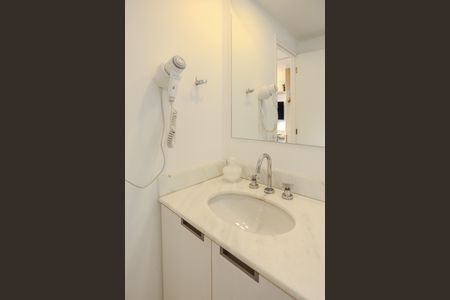 Apartamento à venda com 24m², 1 quarto e sem vaga Apartamento à venda com 24m², 1 quarto e sem vagaBanheiro