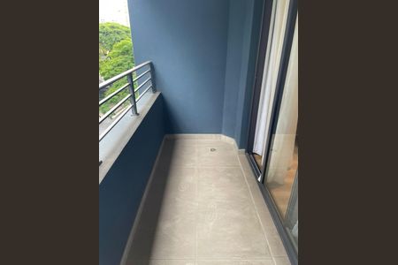 Apartamento à venda com 24m², 1 quarto e sem vaga Apartamento à venda com 24m², 1 quarto e sem vagaVaranda