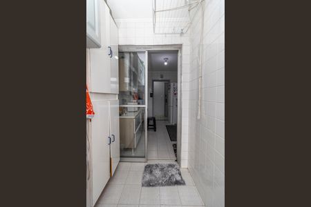 Apartamento à venda com 65m², 2 quartos e 1 vagaÁrea de Serviço