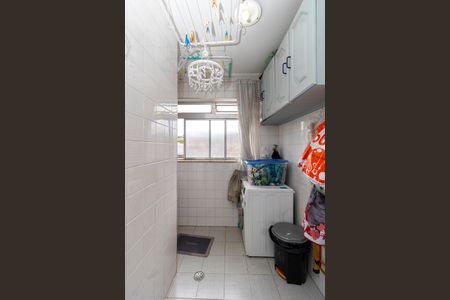 Apartamento à venda com 65m², 2 quartos e 1 vagaÁrea de Serviço