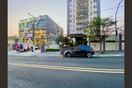 Apartamento à venda com 65m², 2 quartos e 1 vagaFachada